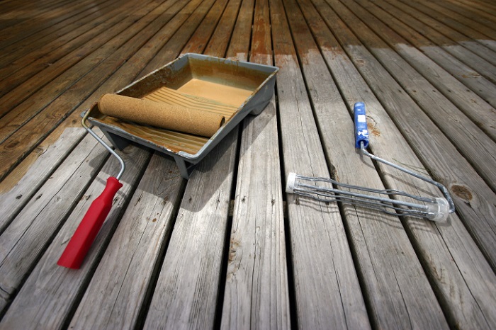 Staining Service